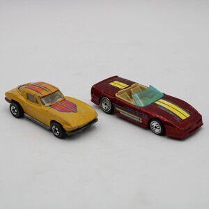 Hot Wheels Corvettes 63 Spilt Window HiRaker Custom Corvette UH 2 Pc Lot